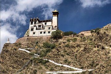 Tibet Pilgrimage - 8 days from Nepal to Lhasa