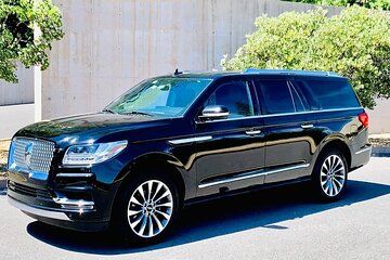 Private Transfer from Dallas Airport DFW to Dallas in Luxury SUV