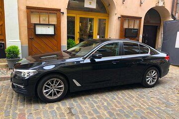 Try find your better than us! Airport transfer service in Frankfurt APT-HTL(FRA)