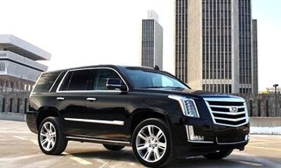 Arrival Private Transfer: Palm Beach Airport PBI to Palm Beach in Luxury SUV