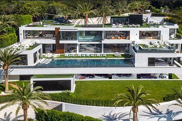 2 Hour Private Tour - Hollywood and Beverly Hills Celebrity Homes