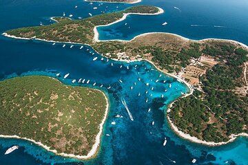 Private Boat Tour –Blue Lagoon, Hvar & Pakleni Islands from Split