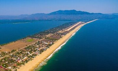 Coyuca Lagoon Tour in Acapulco