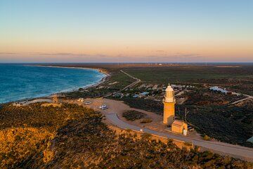 Ningaloo in a Day - Full Day Hike and Snorkel Tour with Lunch