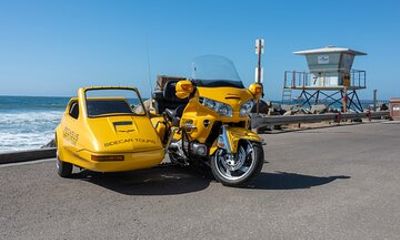 Oceanside, Auto Museum & Winery Tour & Tasting