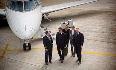 Private transfer To or Form Bethesda and Dulles International Airport