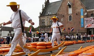 Private Guided Walking Tour in Alkmaar