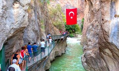 An amazing Saklıkent tour in Kalkan by Unlimited-Holidays.