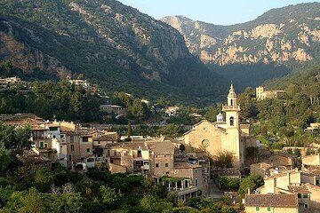 Mallorca Shore Excursion Highlights Private Tour including Valldemossa
