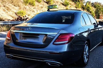 Rennes to Paris one way Private Transfer