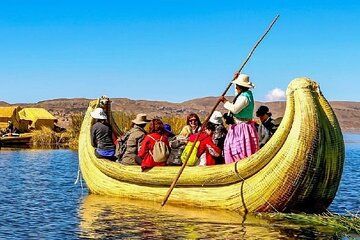 Uros Floating Islands Nature Tour