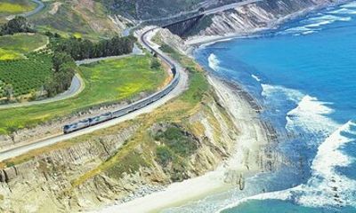 8-Day Tour from SF: Seattle Amtrak Coast Starlight Redwood