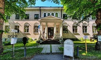 A Private Romantic Walk Through Imatra