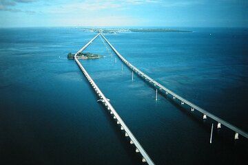 Full day tour of The Florida Keys - Key Largo Islamorada Key West