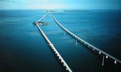 Full day tour of The Florida Keys - Key Largo Islamorada Key West