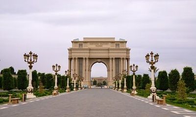 Romantic Walking Tour in Ganja for Couples