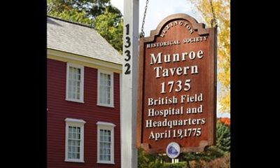 Lexington & Concord 250th Birthday Tour with Concord Museum Entry