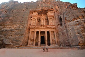 Petra 1-Day Tour from Eilat + FREE Traditional Lunch
