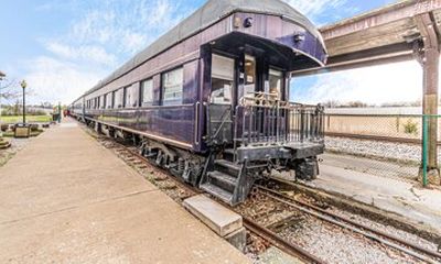 Skip the Line: Historic RailPark and Train Museum Ticket with Guided Tour
