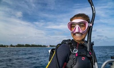 Discover Scuba Diving in Santorini
