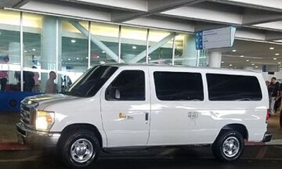 Canberra Int'l Airport (CBR) to Canberra Arrival Private Transfer