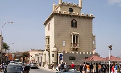 Mindelo walking tour with colorful markets