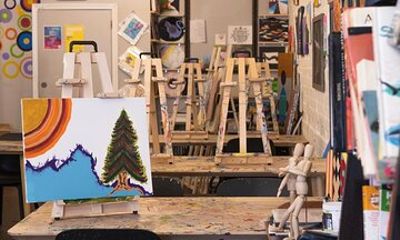 2 Hours Painting Experience in Downtown Fredericton