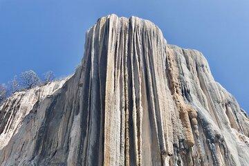 Hierve El Agua And Mezcal Half Day Shuttle