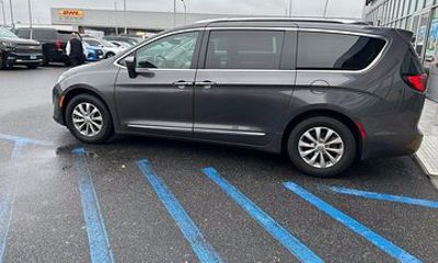 Springfield City to Hartford Bradley Airport (BDL) - Departure Private Transfer