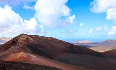 Half Day Timanfaya Volcanic Tour in Lanzarote