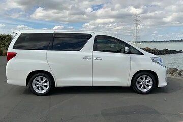 Private Transfer from Guernsey city to St. Peter Port Cruise Port