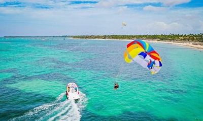 Parasailing Adventure in Punta Cana with Pick Up