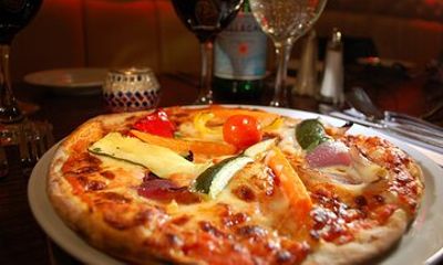 Taormina: Private/Guided Godfather with Authentic Pizza Tasting