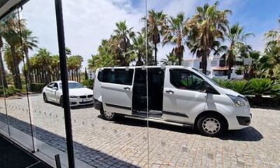 Private transfers between Seville and Carvoeiro/Lagoa