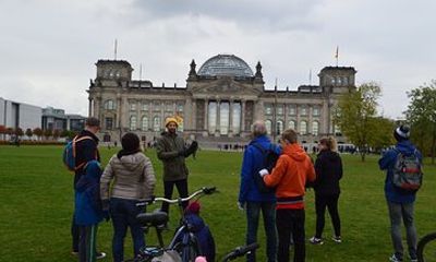 3 Hour Berlin Bike Tour Brandenburg Gate Reichstag and WWII Sites