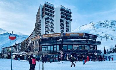 Val D' Isére or Tignes Airport Transfer to Geneva