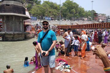 Haridwar Guided Sightseeing Tour with Ganga Aarti By Private Car