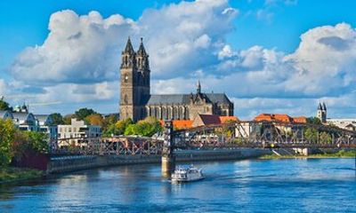 Private Tour Berlin - Potsdam - Magdeburg with Local Driver