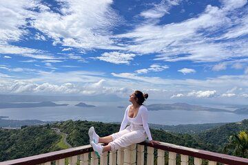 Tagaytay Day Tour sightseeing with Panoramic Taal volcano view