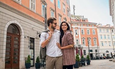 Komárno’s Romantic Secrets: Scenic Walking Tour Highlights