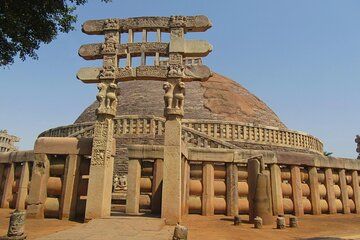 One-Day Heritage Tour to Sanchi and Udayagiri from Bhopal