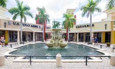 Private Shopping Tour from Fort Myers Hotels to Miromar Outlets