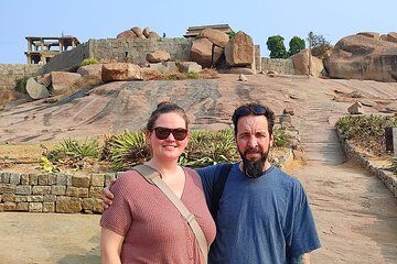 Hubli to Hampi, Badami, Anshi National Park & Goa Beach Tour