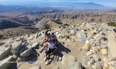 Private Driving and Hiking Tour in Joshua Tree National Park