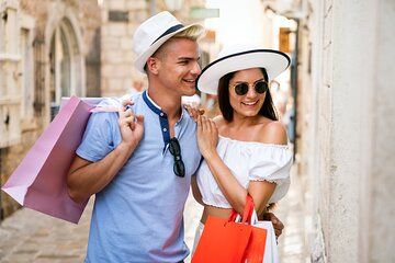 Twin City Shopping Tour