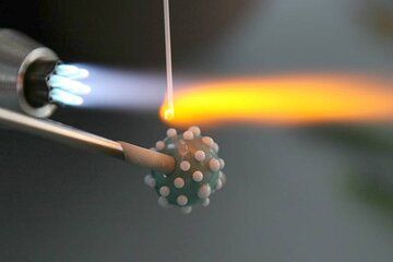 Basic course: making your own glass beads