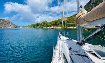 Full-Day Sailing and Snorkeling Excursion to Les Saintes