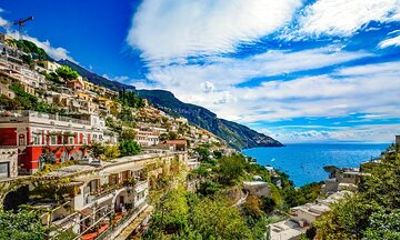Private direct transfer from Alberobello to Amalfi, local driver