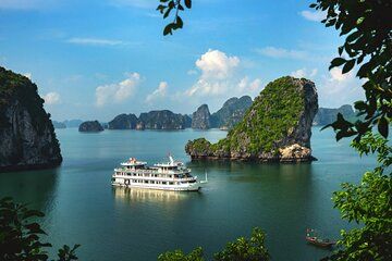 Hanoi: Explore Bai Tu Long Bay’s Hidden Beauty 2D1N Swan Cruise