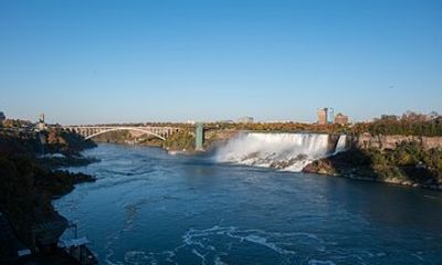 Private ONE-Way Transfer Niagara-on-the-Lake to Buffalo Airport